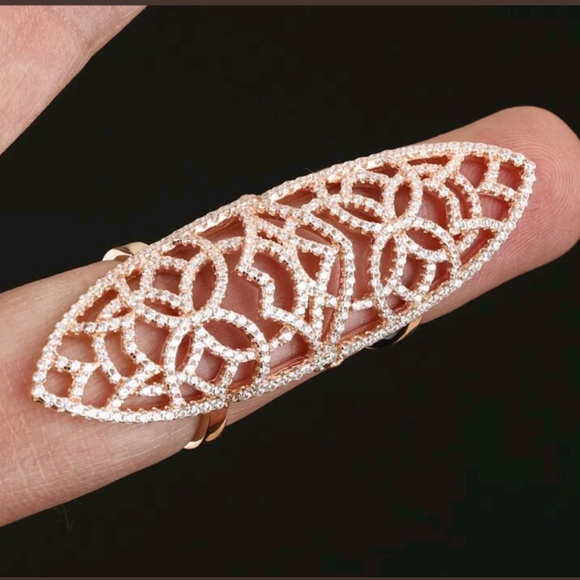 Beautiful white topaz finger cuff